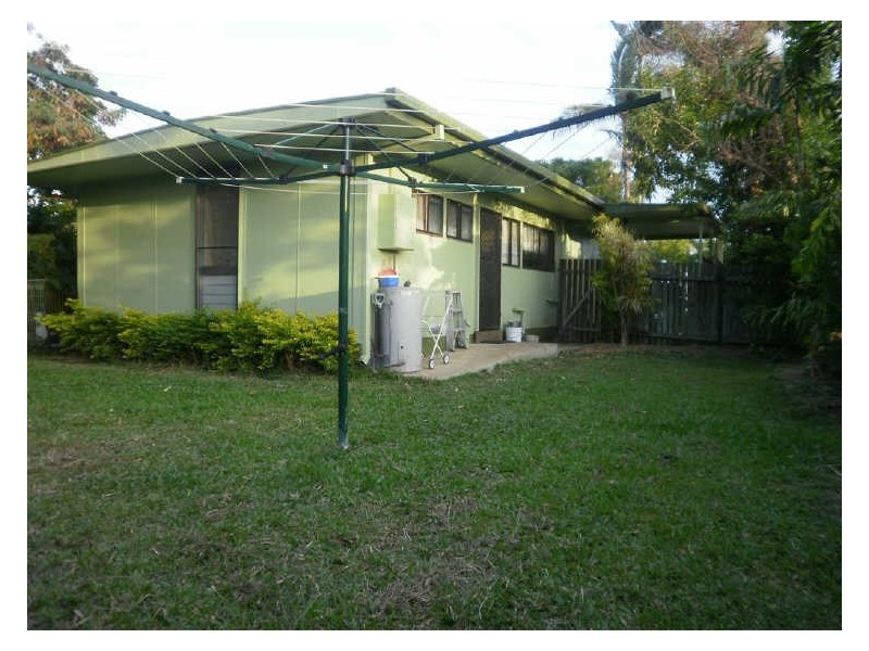 10 Suthers Street, Bowen QLD 4805