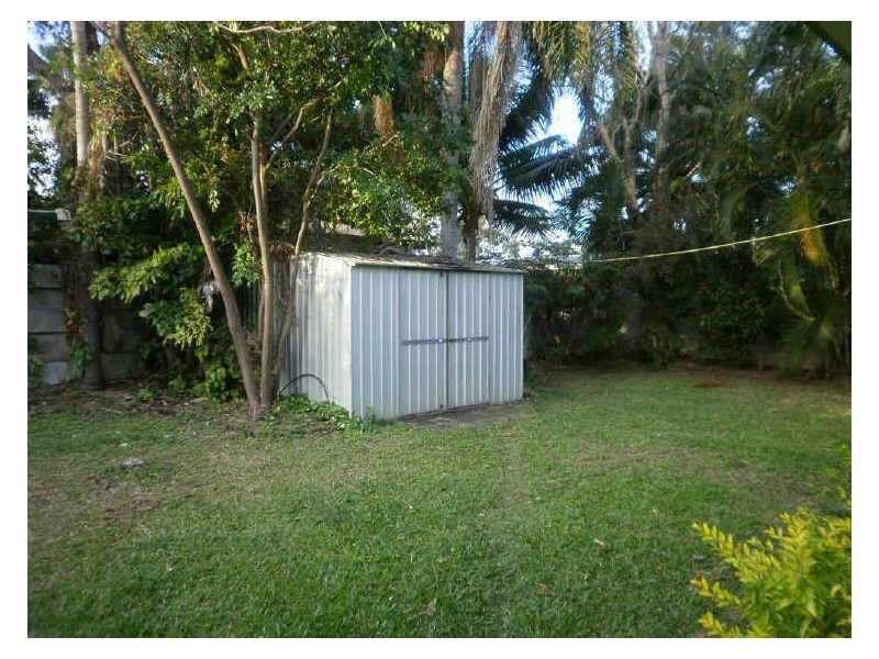 10 Suthers Street, Bowen QLD 4805