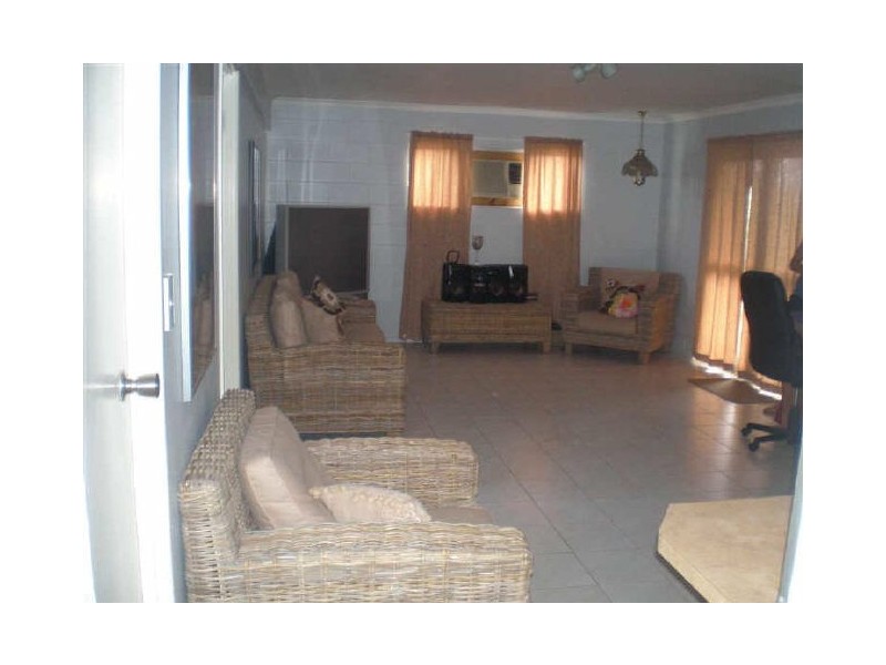 20 Banksia Street, Bowen QLD 4805