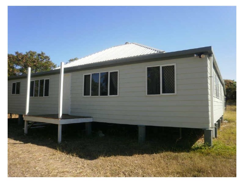 66B Hillview Road, Bowen QLD 4805