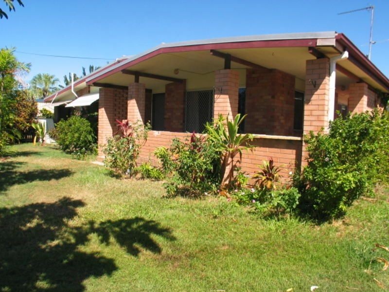 77 Whitsunday Street, Bowen QLD 4805