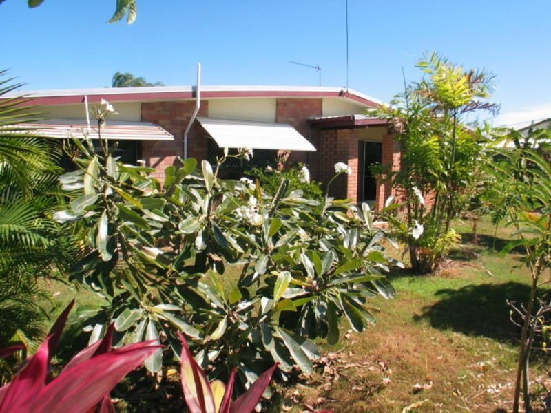 77 Whitsunday Street, Bowen QLD 4805