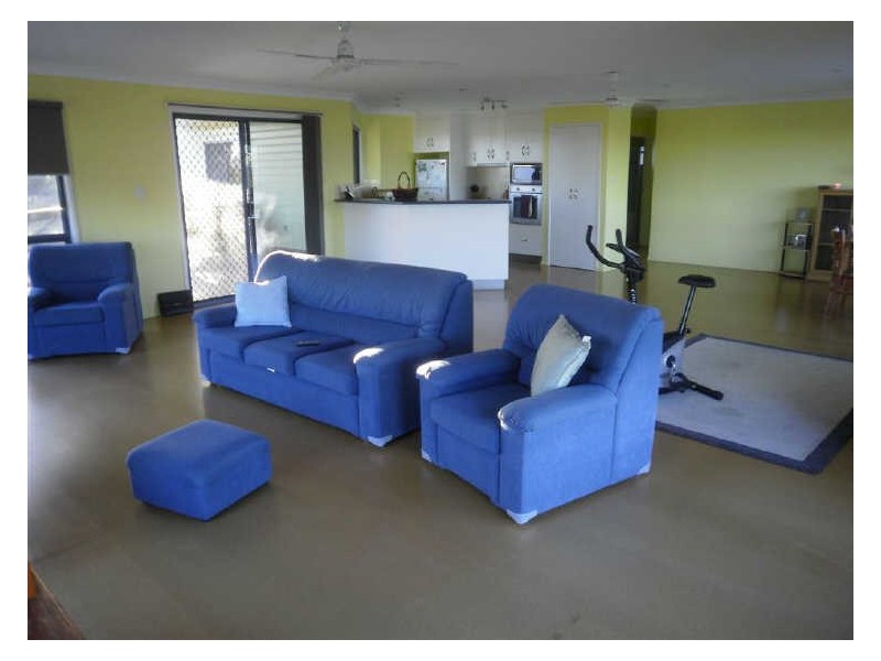 6 Craigie Court, Bowen QLD 4805