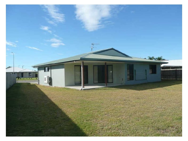5 Cullen Close, Bowen QLD 4805