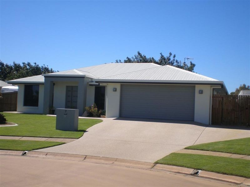 7 Kirkpatrick Court, Bowen QLD 4805