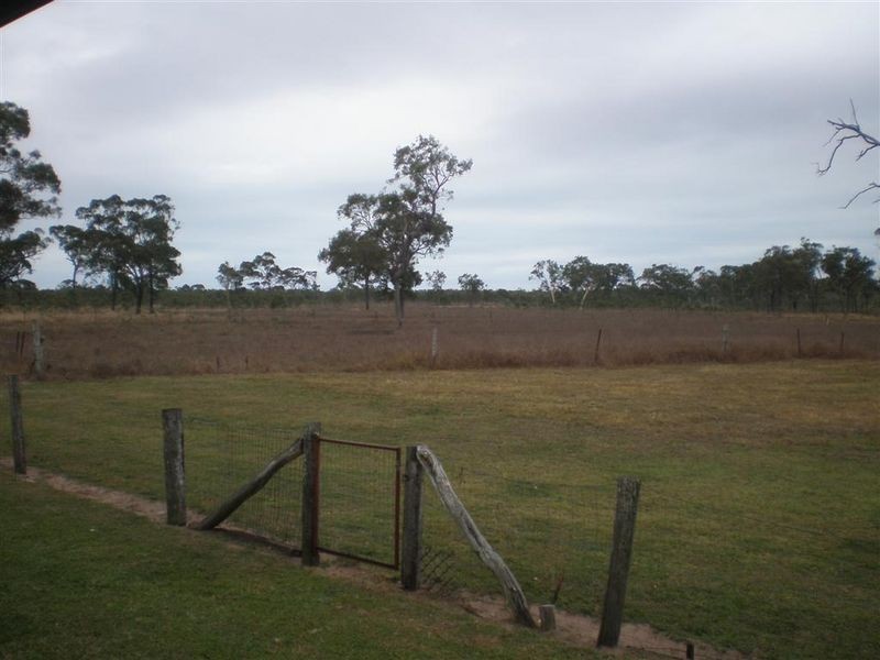 15989 Bruce Highway, Bowen QLD 4805