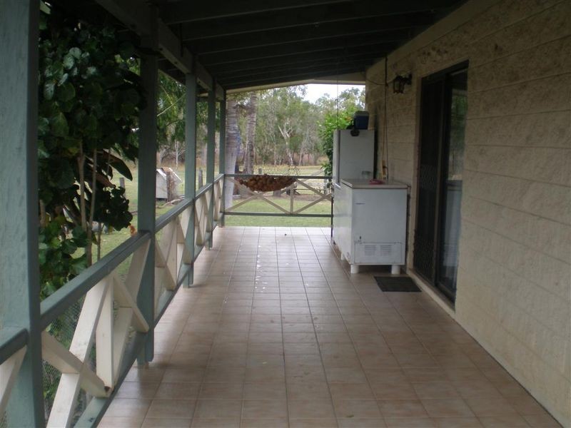 15989 Bruce Highway, Bowen QLD 4805