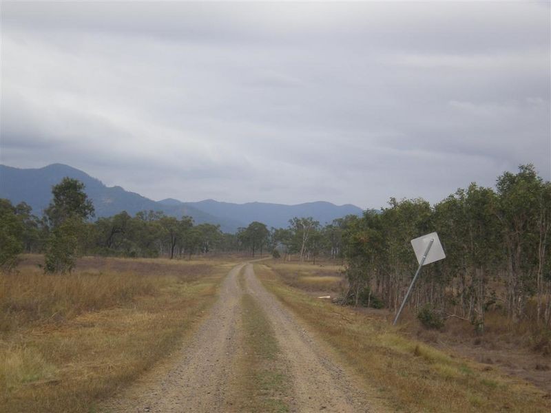 15989 Bruce Highway, Bowen QLD 4805