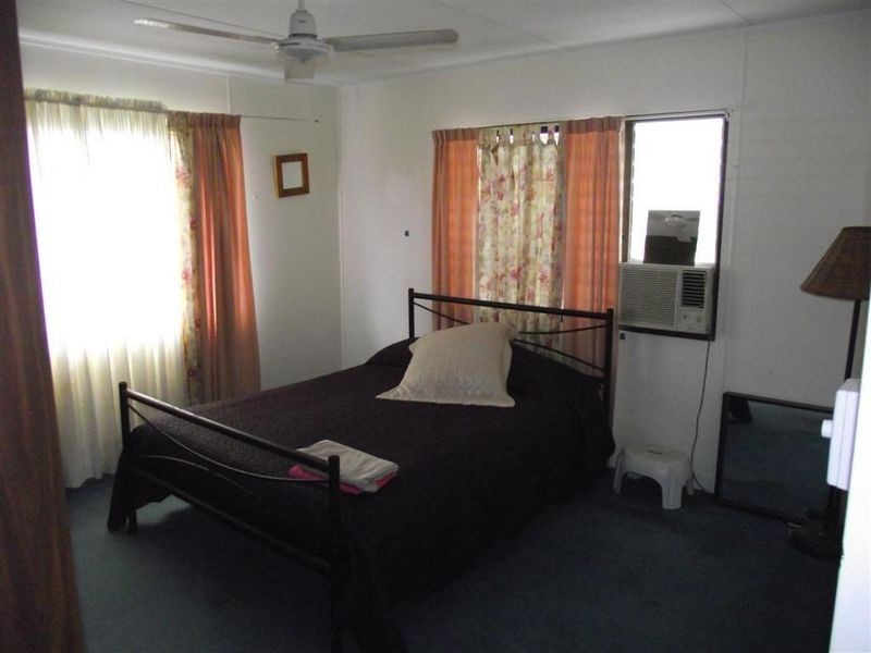 3 Hay Street, Bowen QLD 4805