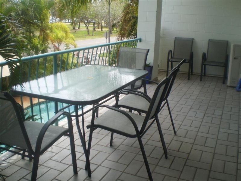 8/89 Horseshoe Bay Road, Bowen QLD 4805