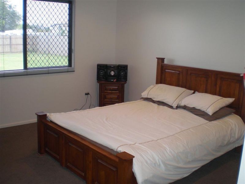 31 Matthews Street, Bowen QLD 4805
