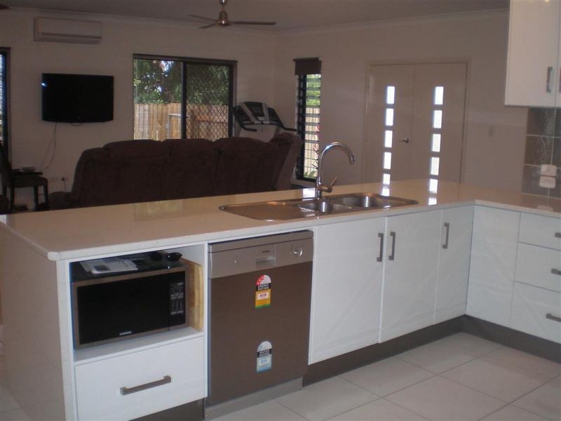 31 Matthews Street, Bowen QLD 4805
