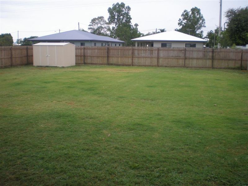 31 Matthews Street, Bowen QLD 4805