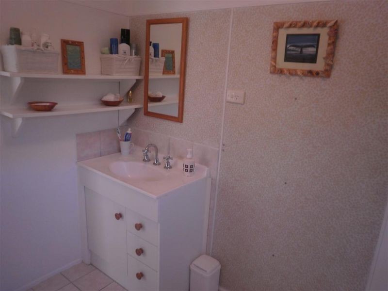 21 Casuarina Street, Bowen QLD 4805