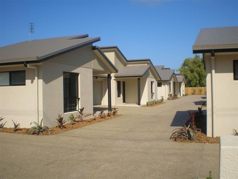 4/31 St Kilda Street, Bowen QLD 4805