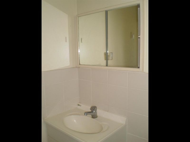 3/12 Verna Street, Bowen QLD 4805