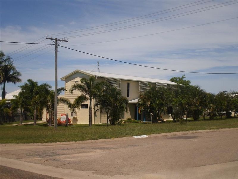 44 Mitchell Street, Bowen QLD 4805