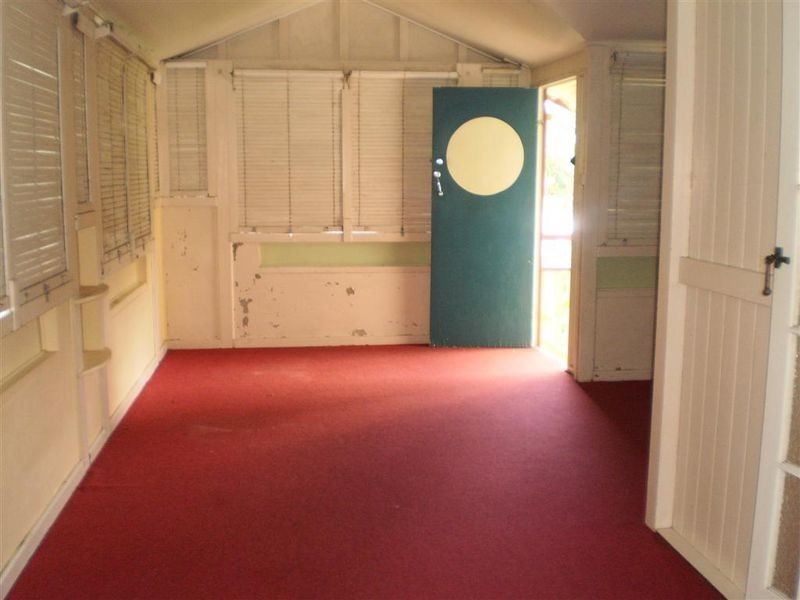 9 Poole Street, Bowen QLD 4805