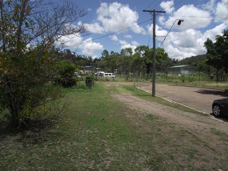 11 Dunlop Street, Collinsville QLD 4804