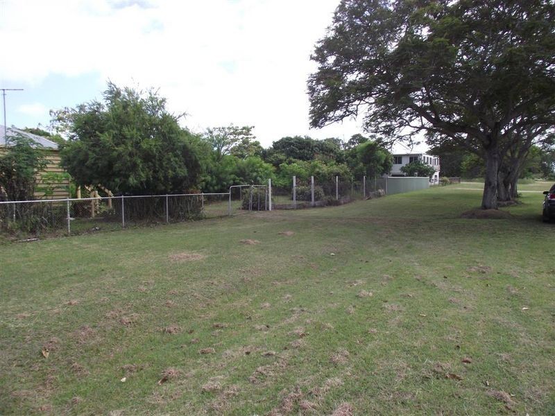 10 Williams Street, Bowen QLD 4805