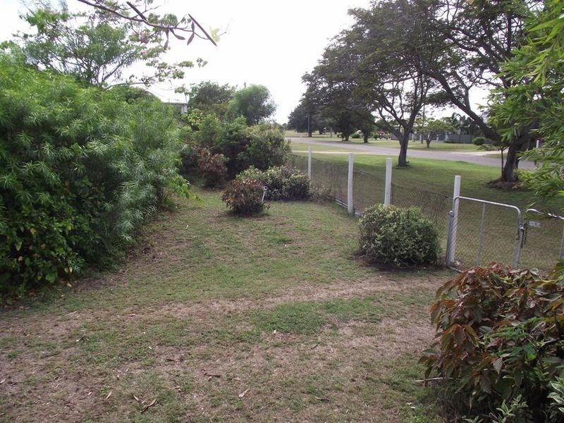 10 Williams Street, Bowen QLD 4805
