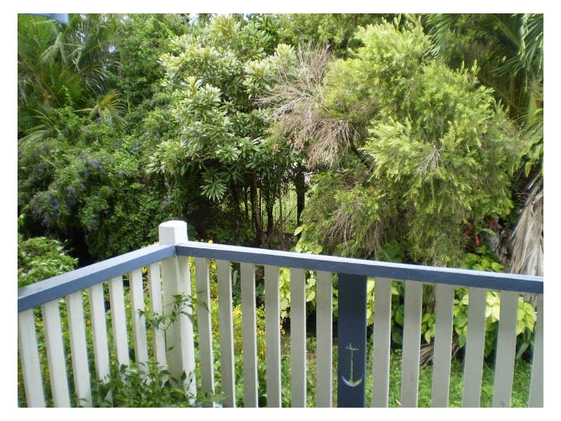 67 Leichhardt Street, Bowen QLD 4805