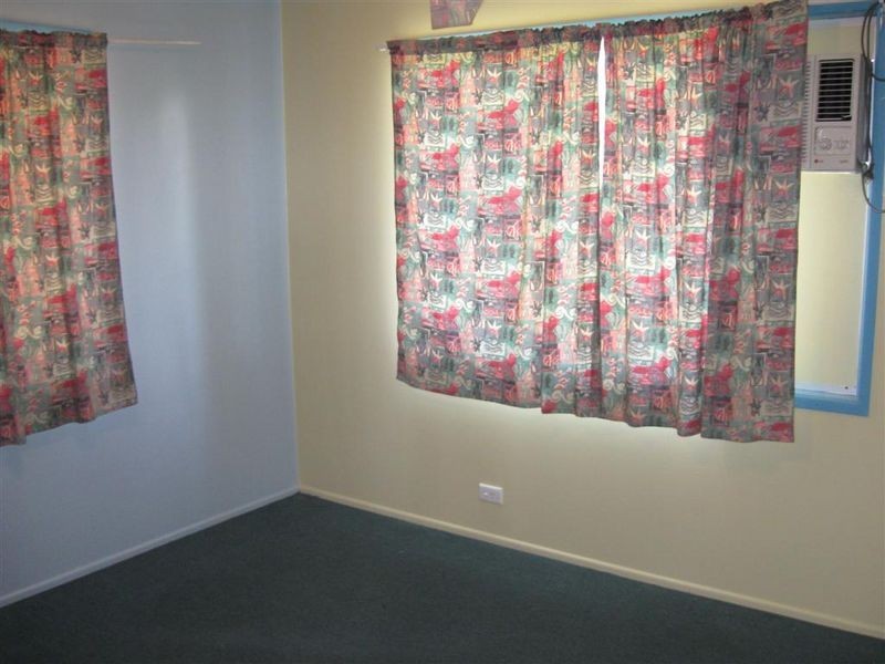 18 Gloucester Street, Bowen QLD 4805