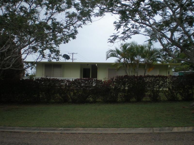 12 Sunset Crescent, Bowen QLD 4805