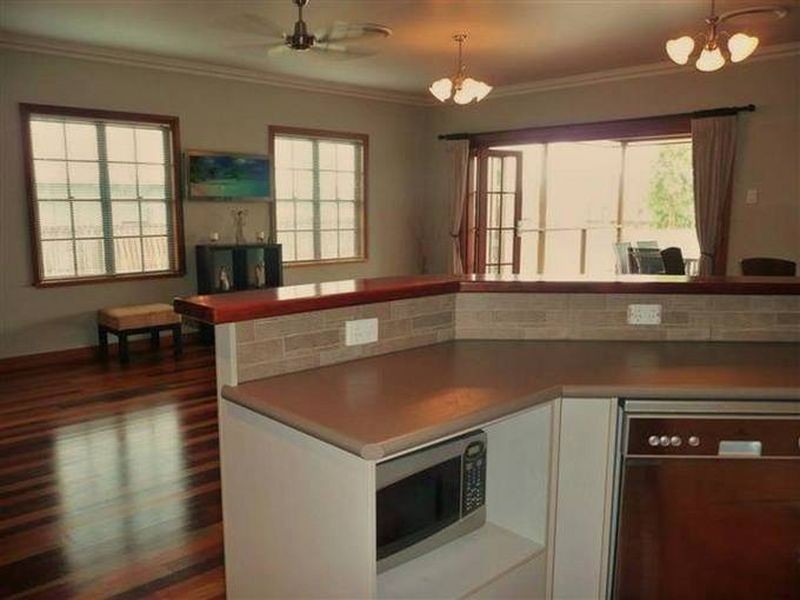 16 Kirkpatrick Court, Bowen QLD 4805