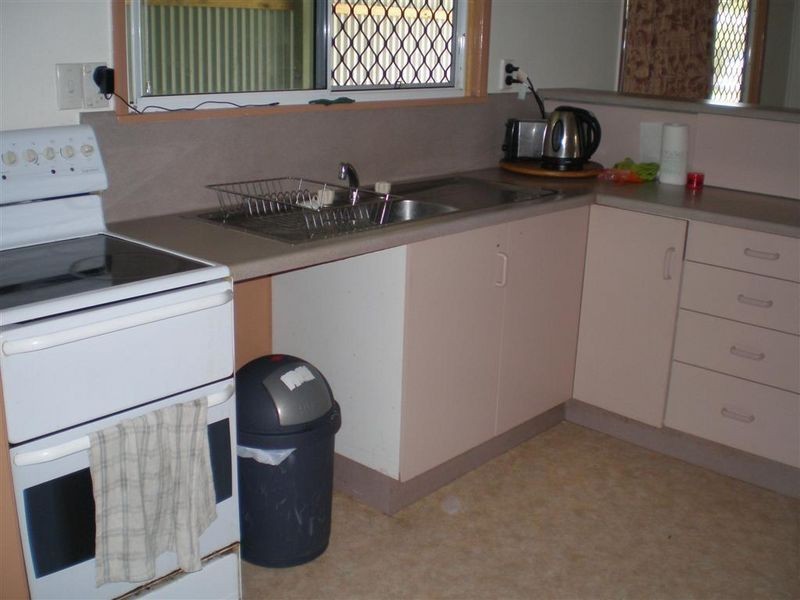 16 Korah Street, Bowen QLD 4805