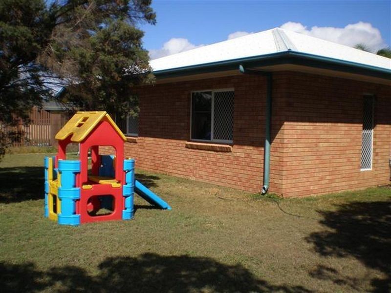 2/30 Sinclair Street, Bowen QLD 4805