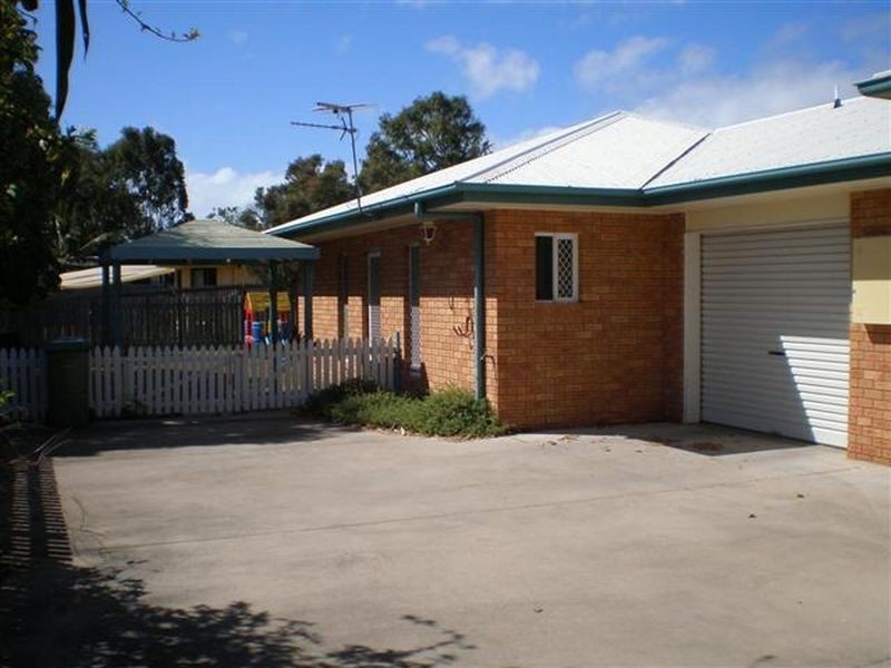 2/30 Sinclair Street, Bowen QLD 4805