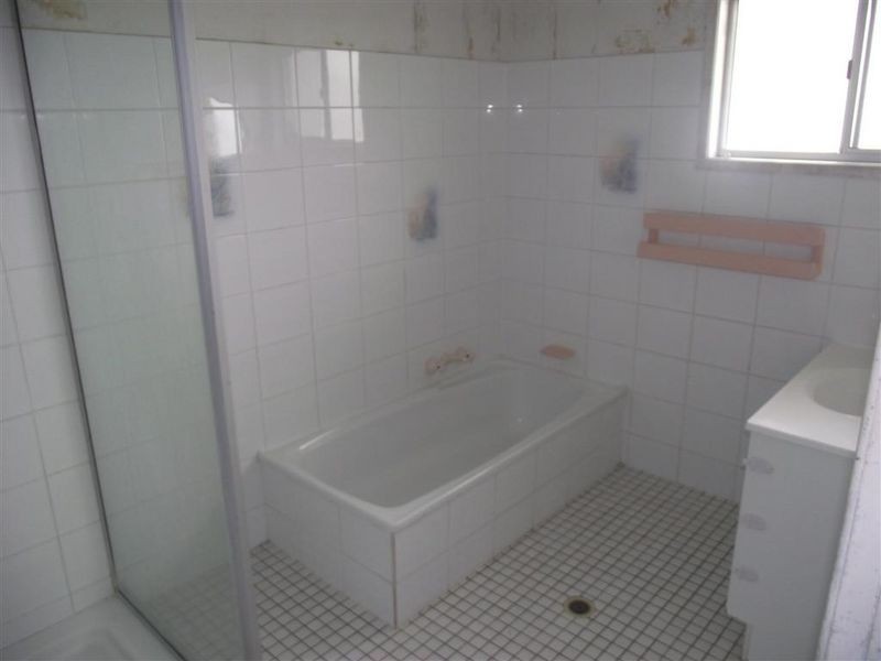 5 Suthers Street, Bowen QLD 4805