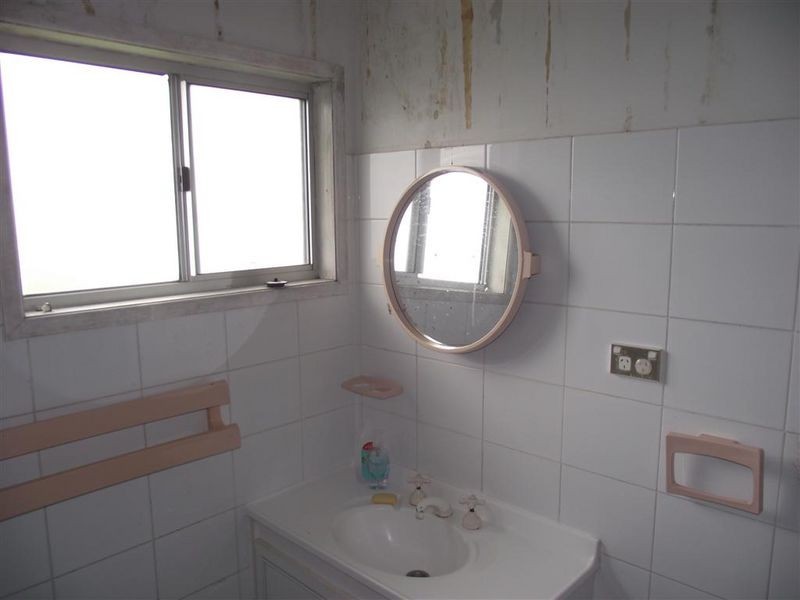 5 Suthers Street, Bowen QLD 4805