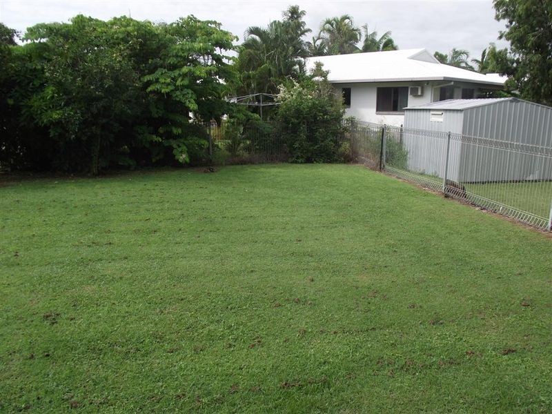 5 Suthers Street, Bowen QLD 4805