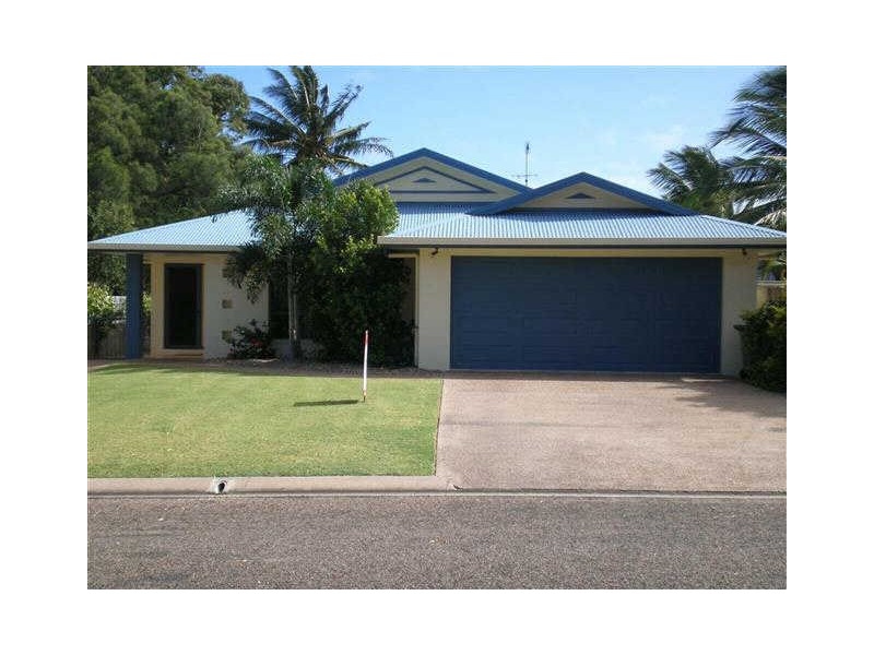 6 Verna Street, Bowen QLD 4805