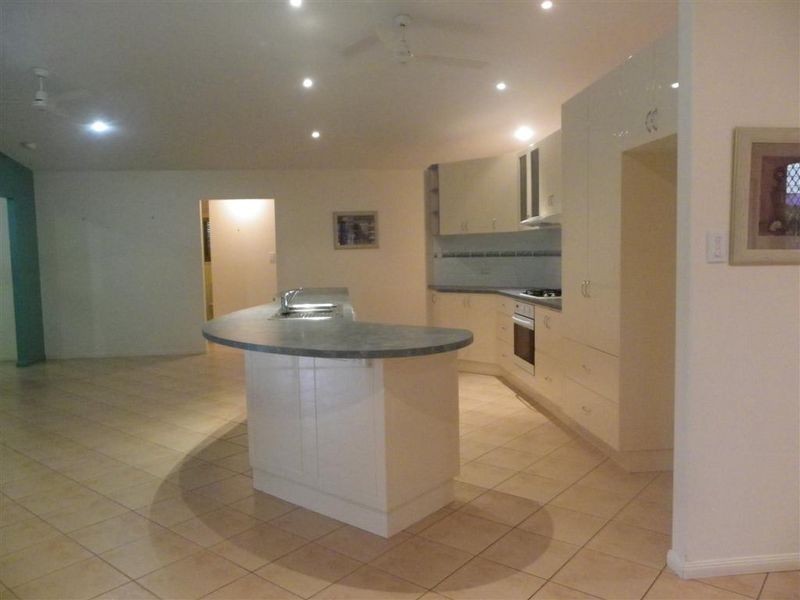 6 Verna Street, Bowen QLD 4805