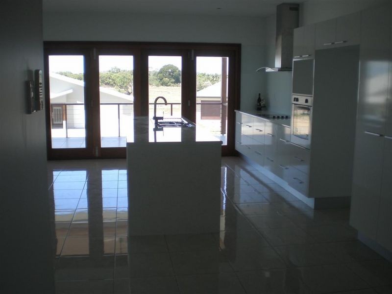 5 Silk Road, Bowen QLD 4805