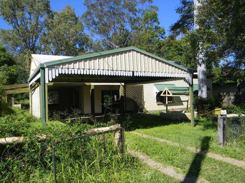 47 Ninth Avenue, Collinsville QLD 4804