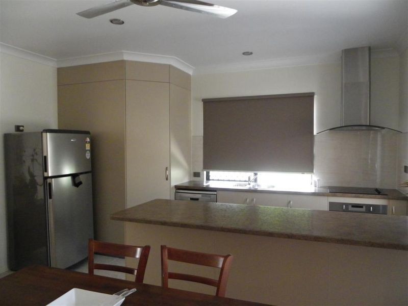 5/11 Kennedy Street, Bowen QLD 4805