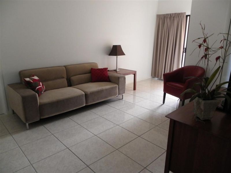 5/11 Kennedy Street, Bowen QLD 4805