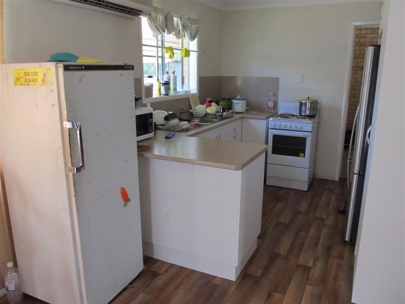 17 Tollington Road, Bowen QLD 4805