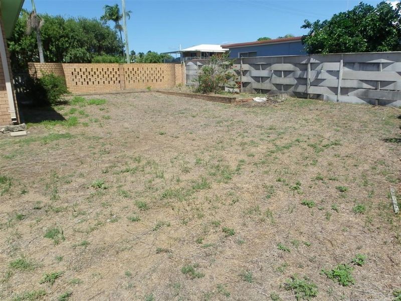 17 Tollington Road, Bowen QLD 4805