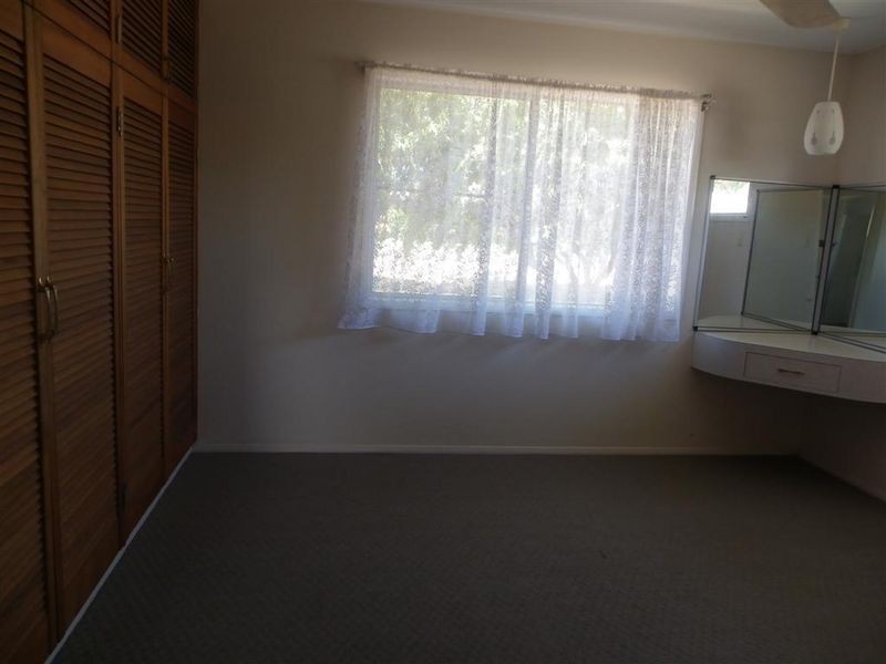 17 Tollington Road, Bowen QLD 4805