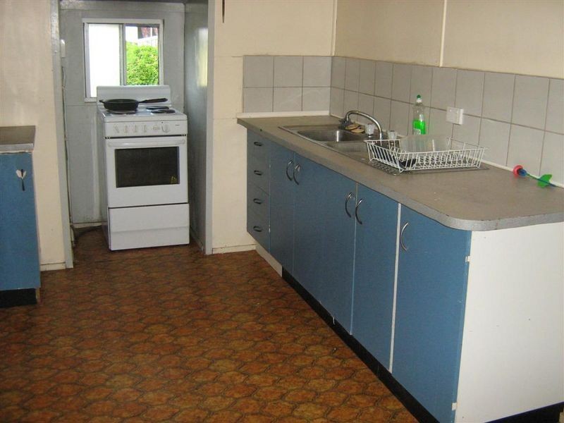 3 Scott Avenue, Bowen QLD 4805