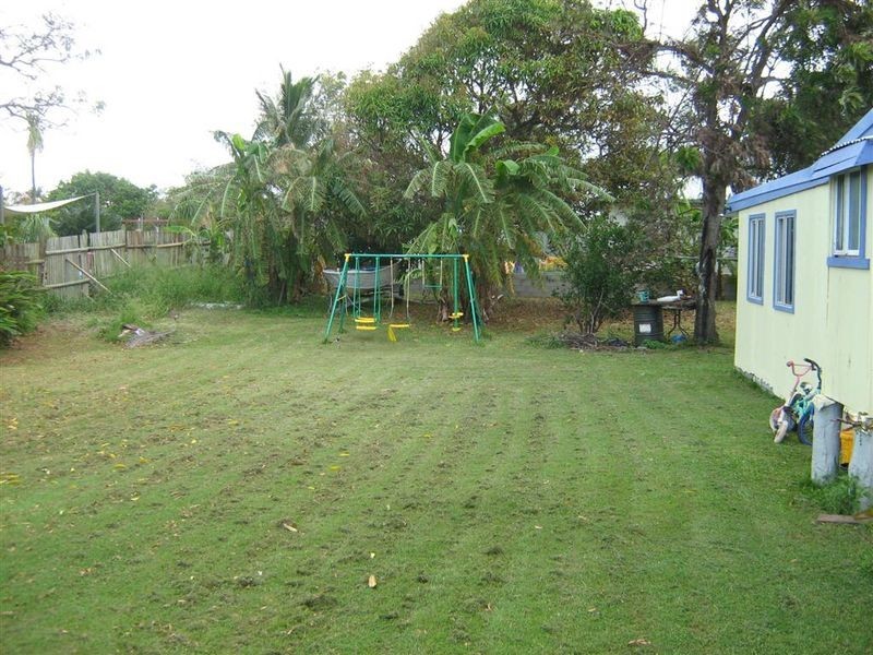 3 Scott Avenue, Bowen QLD 4805