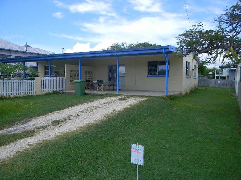 2/27 Hay Street, Bowen QLD 4805