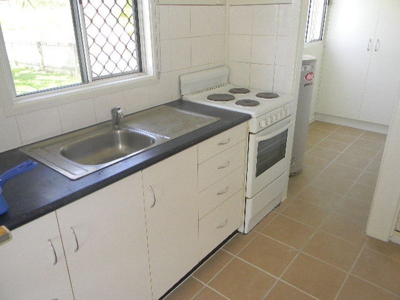 1 Cowan Lane, Bowen QLD 4805