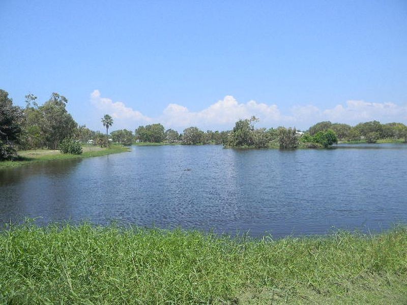 1 Cowan Lane, Bowen QLD 4805