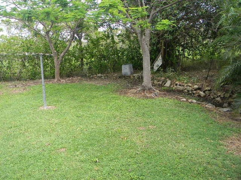 6 Lotus Lane, Bowen QLD 4805